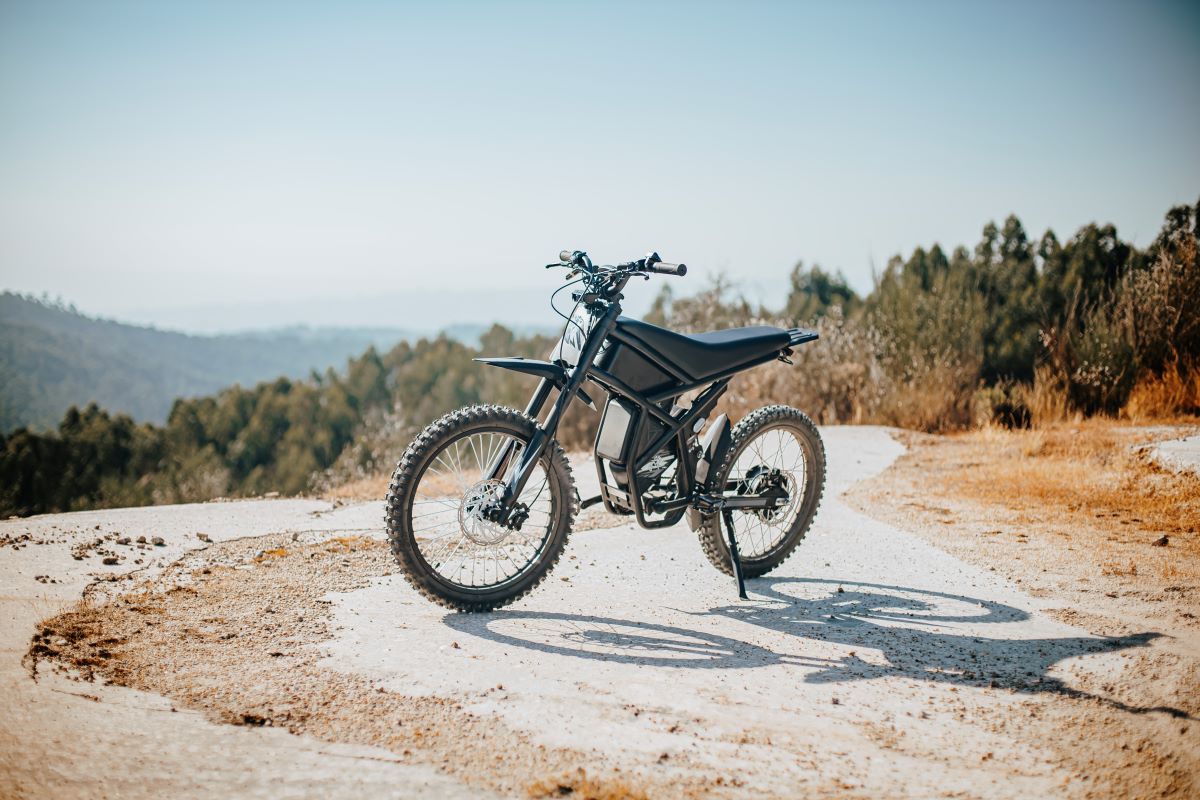 Riding'times Canada eBikes and eScooters